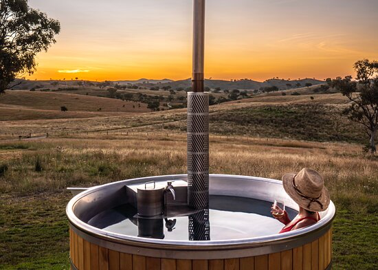 Glenayr Farm X Stoked Hot Tubs