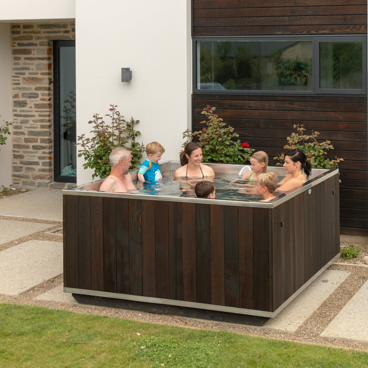 Electric Square Spa - 2m (8 Jets) – Stoked Stainless Australia