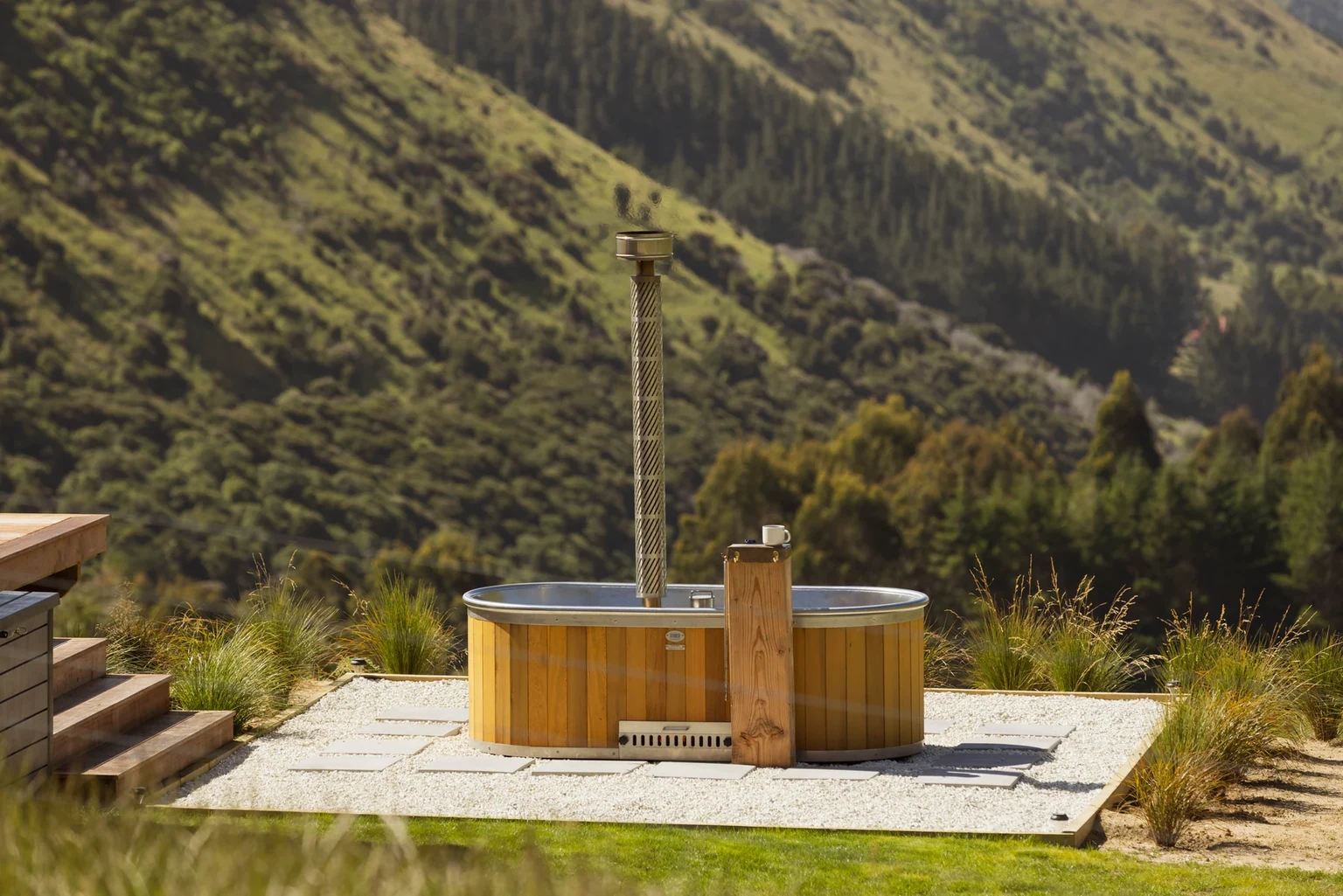 Architecturally integrated Stoked bath