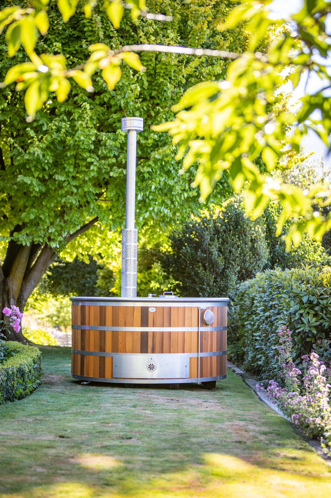 Stoked Hybrid Hot Tub