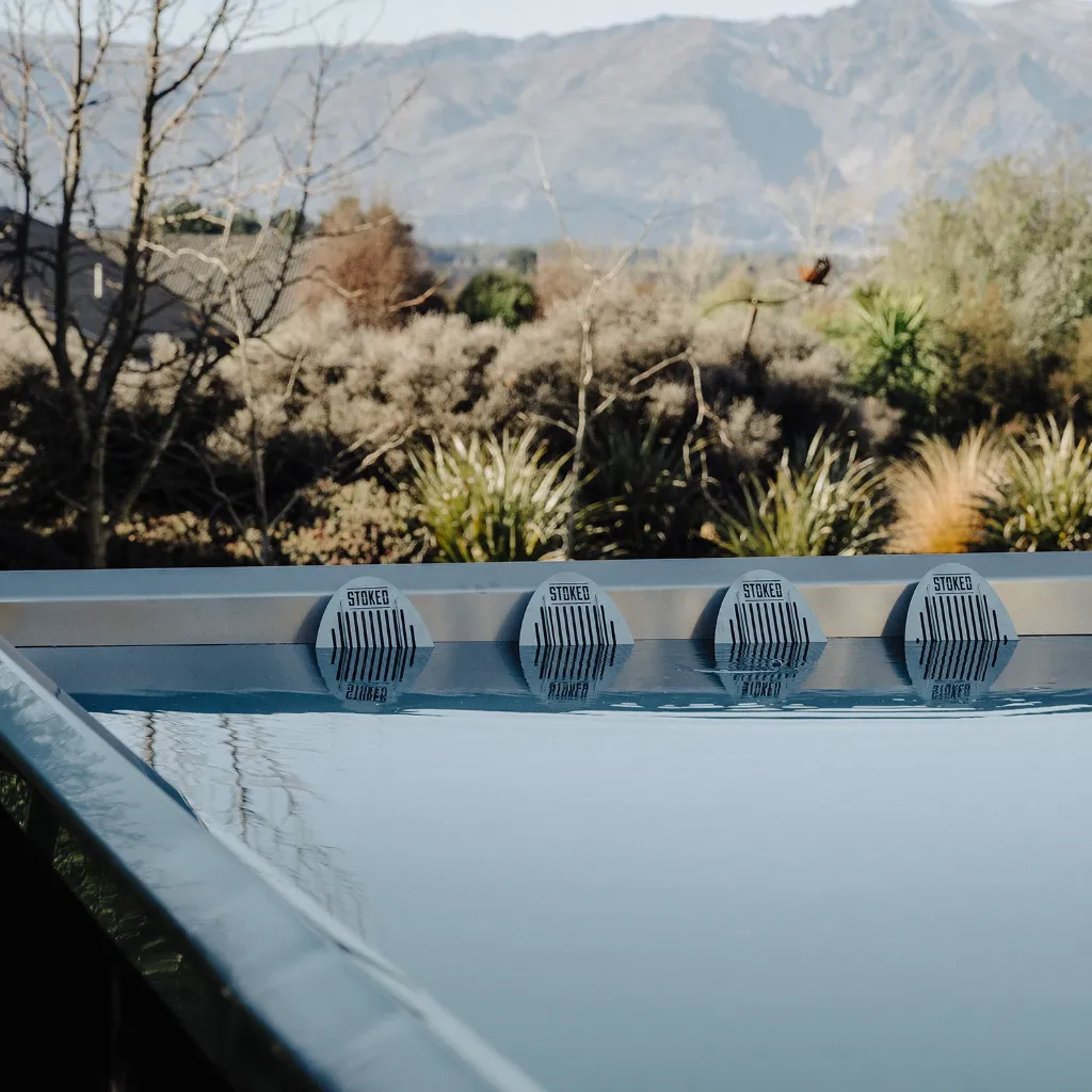 Electric Pool - 4.5m x 2m - Shared Details - 03.webp
