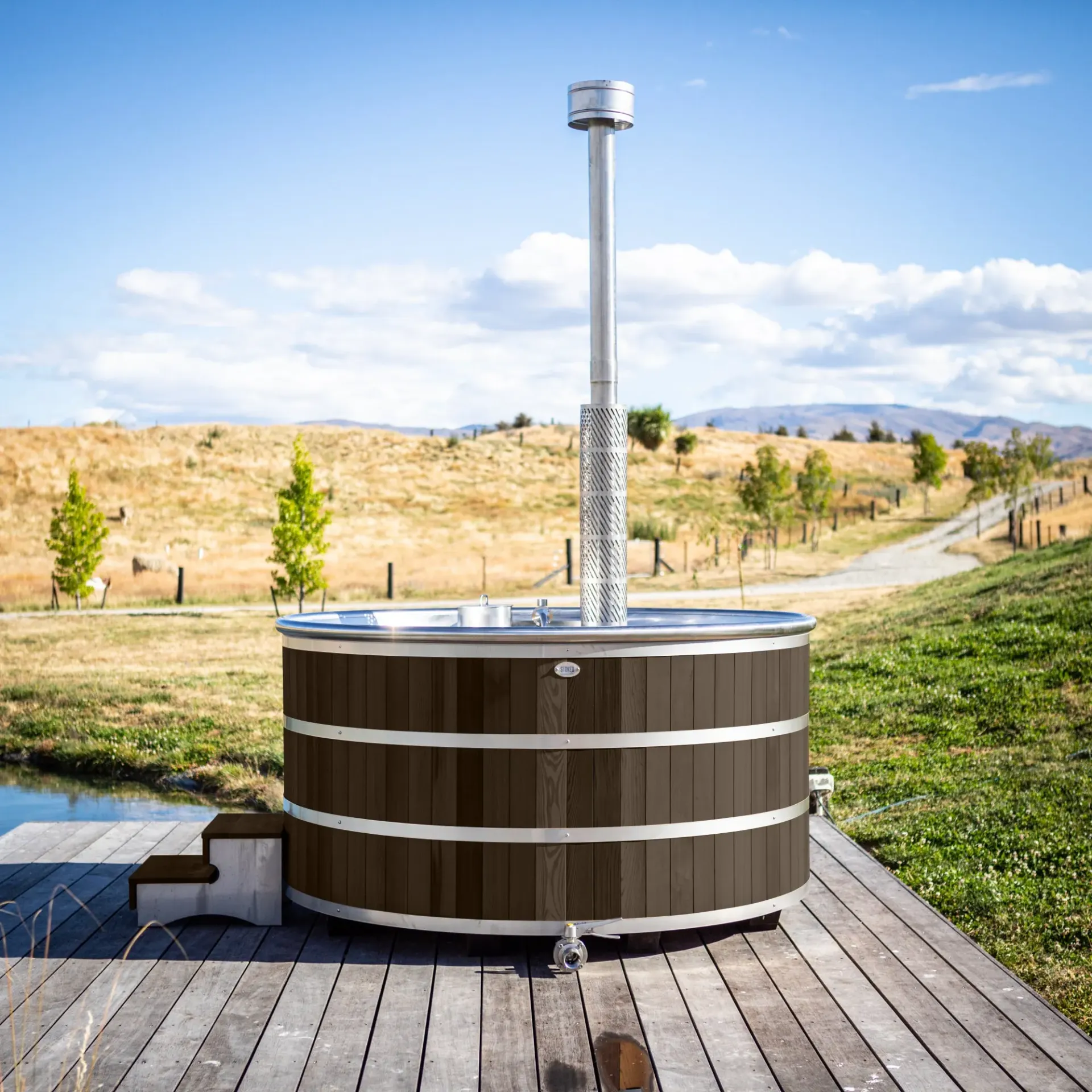 Wood Fired Hot Tub 1.9m